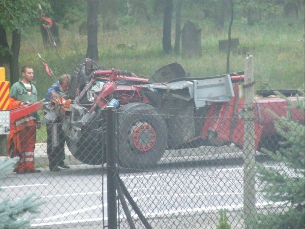 #TIR #ciągnik #siodłowy #ciężarówka #truck #wypadek #crash #motoryzacja #auto