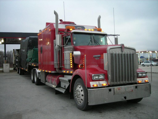 Kenworth W 900