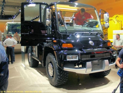 Mercedes Unimog