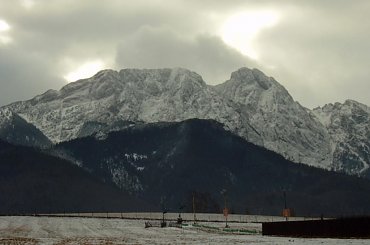 tatry #tatry #góryśnieg #widoki #drzewa