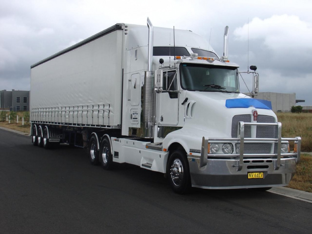 Kenworth T 604