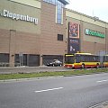 Man NG 383 ITS Michalczewski. 1 Lutego. W tle C H Arkadia.