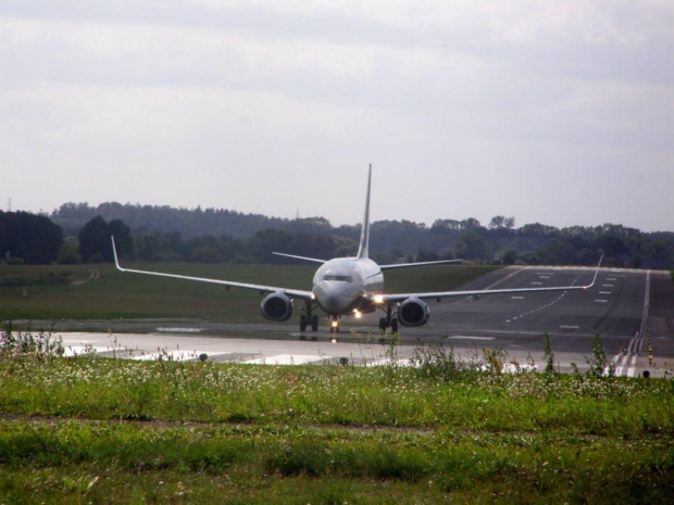 kołowanie 737-8AS