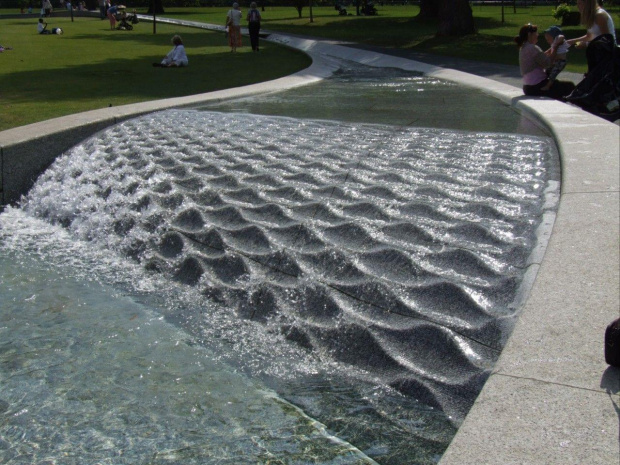 Diana - Princess of Wales -Memorial Fountain. #PrincessDiana #KsiężnaDiana #memorial #londyn #fontanna