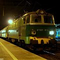 05.01.07) Lubelski Byk ET22-211 z poc.pos ''P26200'' Rel. Lublin-Zakopane-Wrocław oczekuje na odjazd z Lublina.