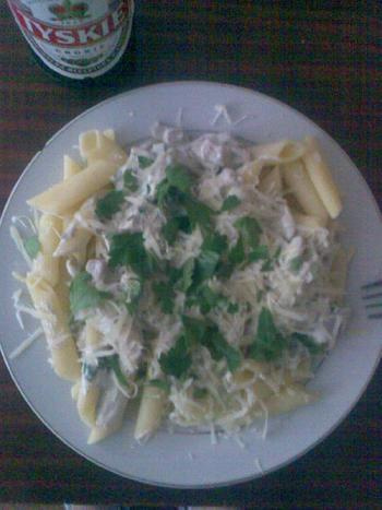 Penne carbonara plus tyskie.