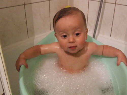 Jak ja już ładnie sobie siedze w kąpieli ;-)