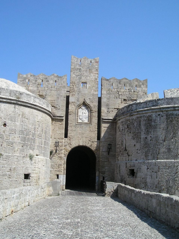 Jedna z bram do starego miasta #Rodos #ruiny #StareMiasto