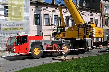 #dźwig #ciężarówka #ciężarowy #samochód #budowa #maszyna #maszyny #budowlana #budowlane #terex #demag