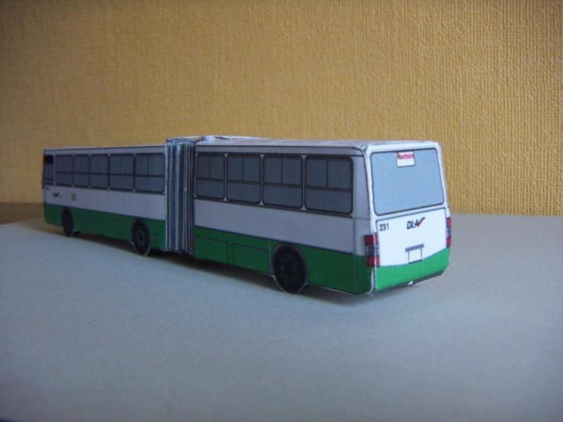 #KomunikacjaMiejska #rysunek #model #autobus #paperbus #ikarus