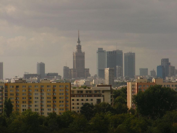 widok z 9 pietra na palac kultury w warszawie - w kolorkach :)